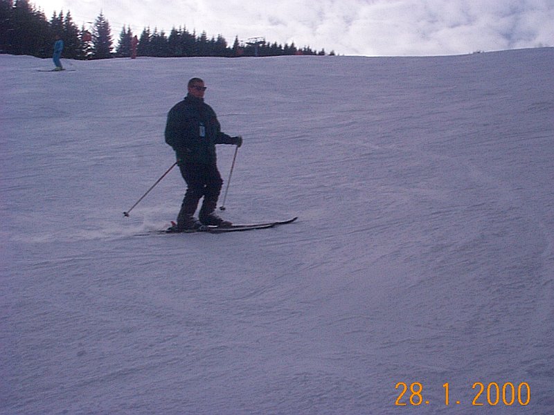 097 Rene in stijl op de piste.jpg